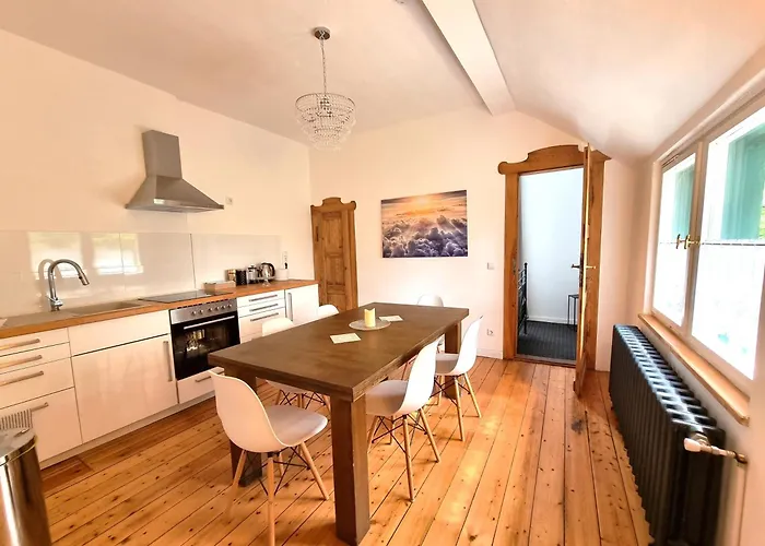 Binderburg, Apartamento